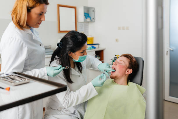 Best Emergency Treatment for Dental Infections or Abscesses in Sanford, ME